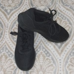 Black Under Armour ATHLETIC SHOES SIZE 11